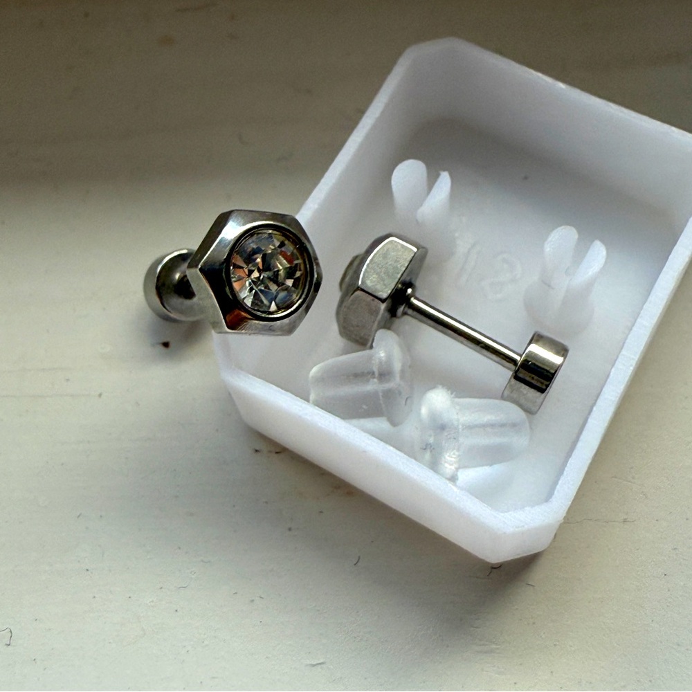 Stud Earrings with Crystal Accent - NEW